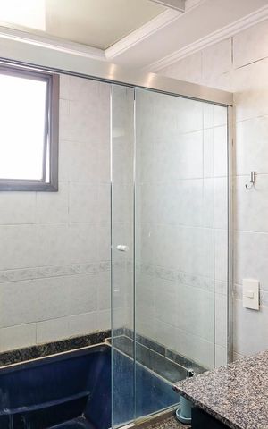 Apartamento para alugar com 196m², 4 quartos e 4 vagasBanheiro da suíte 1