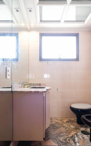 Apartamento para alugar com 196m², 4 quartos e 4 vagasBanheiro da suíte 2