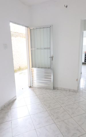 Casa à venda com 211m², 4 quartos e 2 vagasSala 2