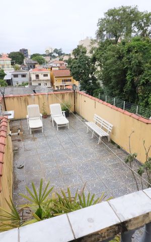 Casa à venda com 211m², 4 quartos e 2 vagasQuarto 3