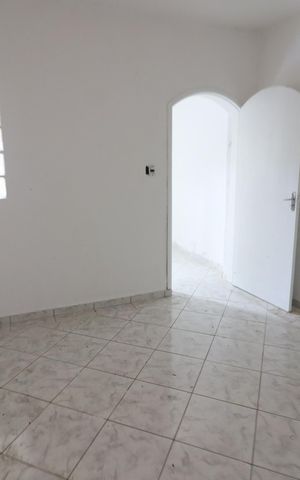 Casa à venda com 211m², 4 quartos e 2 vagasQuarto 4