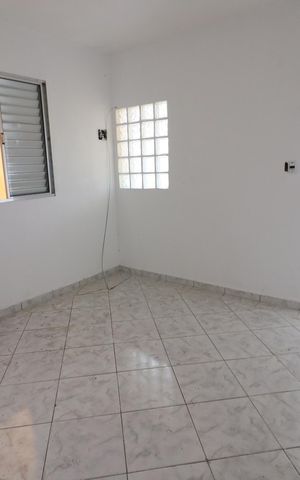 Casa à venda com 211m², 4 quartos e 2 vagasQuarto 4