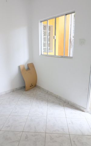 Casa à venda com 211m², 4 quartos e 2 vagasSala 2