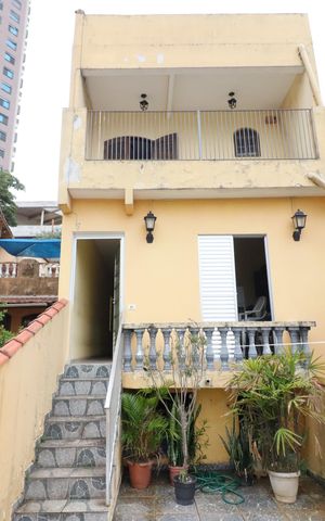 Casa à venda com 211m², 4 quartos e 2 vagasQuintal