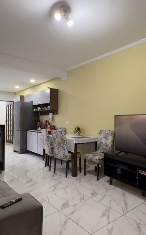 Casa à venda com 150m², 3 quartos e 2 vagas Casa à venda com 150m², 3 quartos e 2 vagasSala 2