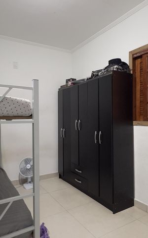 Casa à venda com 150m², 3 quartos e 2 vagas Casa à venda com 150m², 3 quartos e 2 vagasQuarto 1