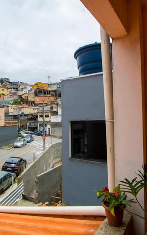 Casa à venda com 240m², 2 quartos e 2 vagas Casa à venda com 240m², 2 quartos e 2 vagasVaranda do quarto 1