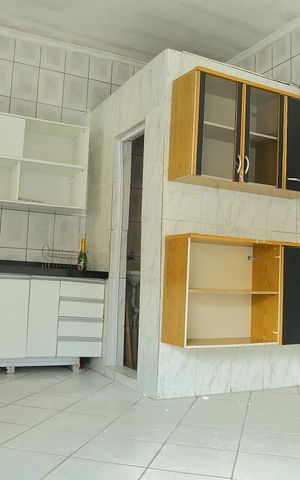 Casa para alugar com 90m², 2 quartos e 1 vagaCozinha 