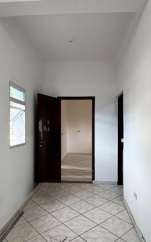 Casa para alugar com 90m², 2 quartos e 1 vaga Casa para alugar com 90m², 2 quartos e 1 vagaQuarto 1