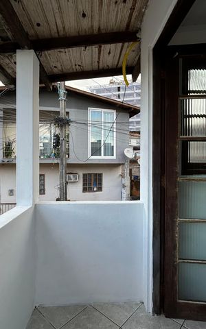 Casa para alugar com 57m², 1 quarto e sem vaga Casa para alugar com 57m², 1 quarto e sem vagaVaranda