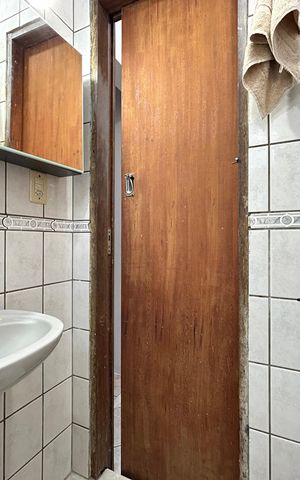 Casa para alugar com 57m², 1 quarto e sem vaga Casa para alugar com 57m², 1 quarto e sem vagaBanheiro