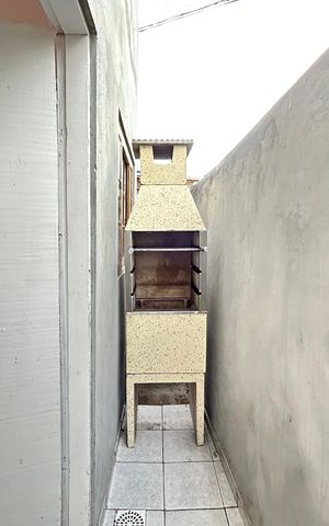 Casa para alugar com 57m², 1 quarto e sem vaga Casa para alugar com 57m², 1 quarto e sem vagaChurrasqueira