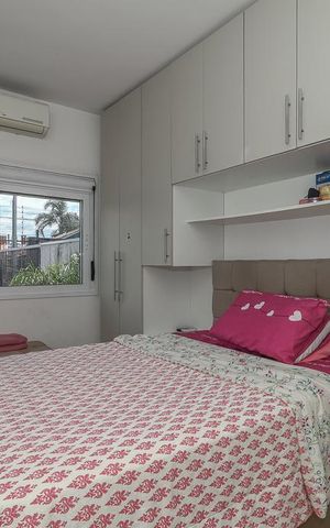 Casa à venda com 84m², 2 quartos e 2 vagasQuarto