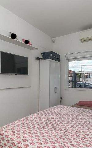 Casa à venda com 84m², 2 quartos e 2 vagasQuarto