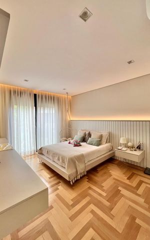 Casa de condomínio à venda com 500m², 4 quartos e 3 vagas