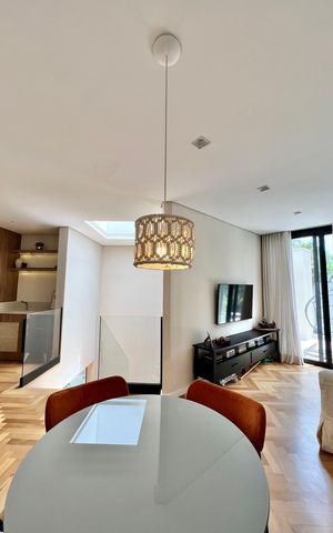 Casa de condomínio à venda com 500m², 4 quartos e 3 vagas
