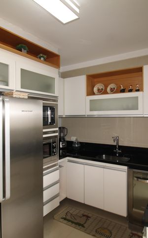 Apartamento à venda com 110m², 3 quartos e 2 vagasCozinha