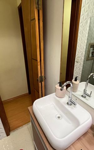 Casa à venda com 66m², 2 quartos e 1 vaga Casa à venda com 66m², 2 quartos e 1 vagaBanheiro 2