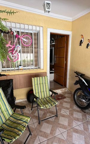 Casa à venda com 66m², 2 quartos e 1 vaga Casa à venda com 66m², 2 quartos e 1 vagaGaragem