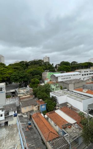 Studio à venda com 30m², 1 quarto e sem vaga Studio à venda com 30m², 1 quarto e sem vagaVista da Sacada