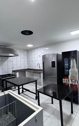 Casa de condomínio à venda com 480m², 3 quartos e 2 vagas Casa de condomínio à venda com 480m², 3 quartos e 2 vagasÁrea comum