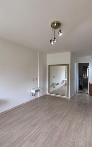 Casa de condomínio à venda com 480m², 3 quartos e 2 vagas Casa de condomínio à venda com 480m², 3 quartos e 2 vagasSuíte 1