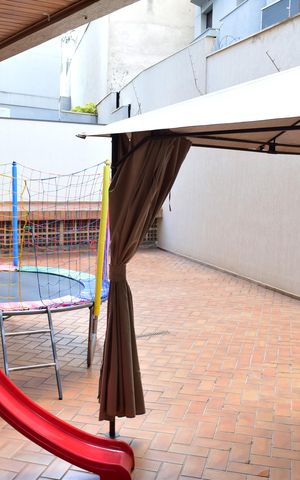 Apartamento para alugar com 340m², 3 quartos e 2 vagasQuintal