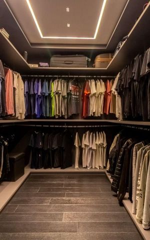 Casa de condomínio à venda com 860m², 3 quartos e 3 vagas