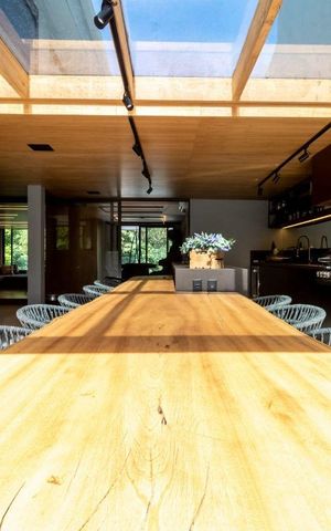 Casa de condomínio à venda com 860m², 3 quartos e 3 vagas