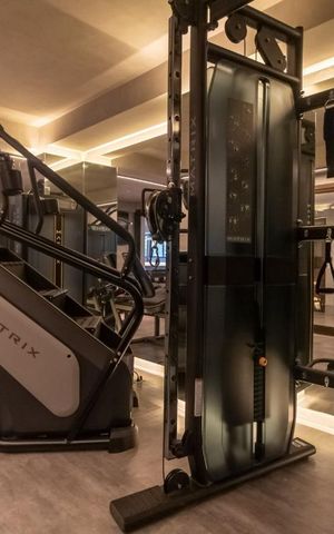 Casa de condomínio à venda com 860m², 3 quartos e 3 vagas