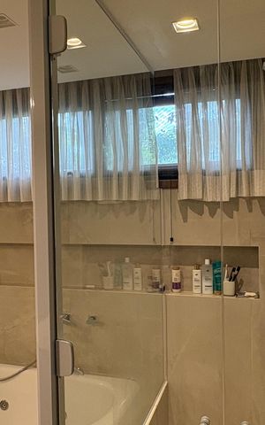 Casa à venda com 360m², 2 quartos e 2 vagas