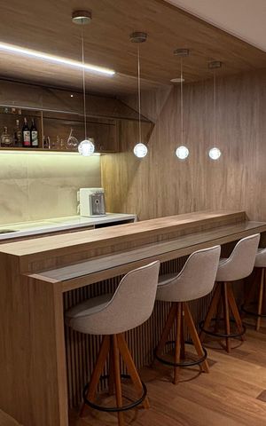 Casa à venda com 360m², 2 quartos e 2 vagas