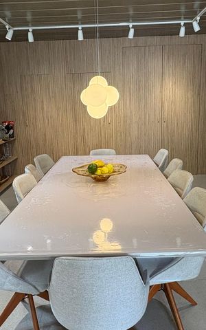 Casa à venda com 360m², 2 quartos e 2 vagas