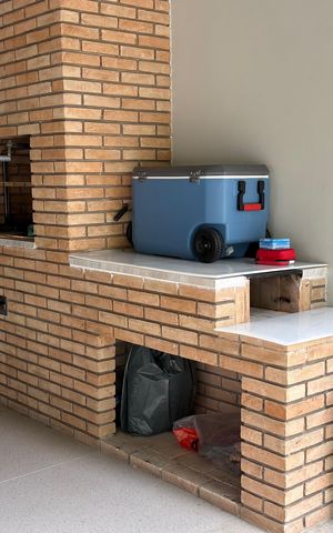 Casa à venda com 360m², 2 quartos e 2 vagas