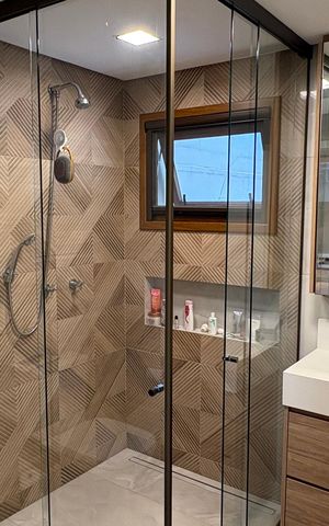 Casa à venda com 360m², 2 quartos e 2 vagas
