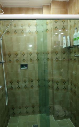 Apartamento à venda com 109m², 3 quartos e 2 vagasBanheiro da Suíte