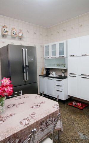Apartamento à venda com 109m², 3 quartos e 2 vagasCozinha