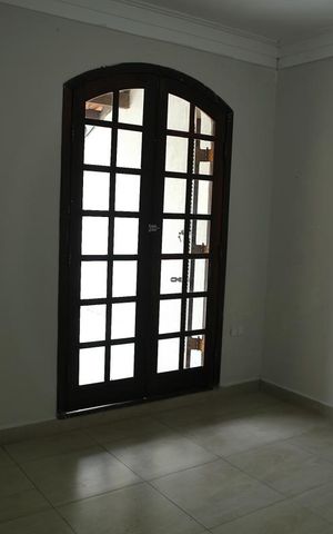 Casa à venda com 189m², 3 quartos e 2 vagasSuíte 