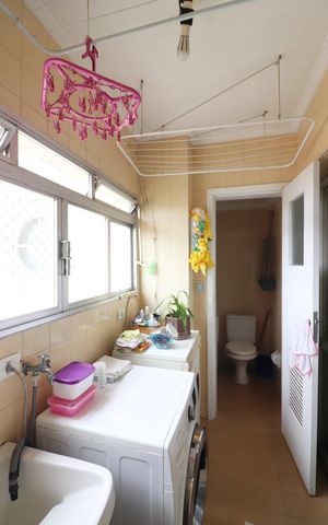 Apartamento à venda com 97m², 3 quartos e 1 vagaÁrea de Serviço