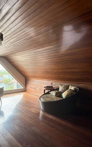 Casa de condomínio para alugar com 790m², 3 quartos e 4 vagas Casa de condomínio para alugar com 790m², 3 quartos e 4 vagasQuarto