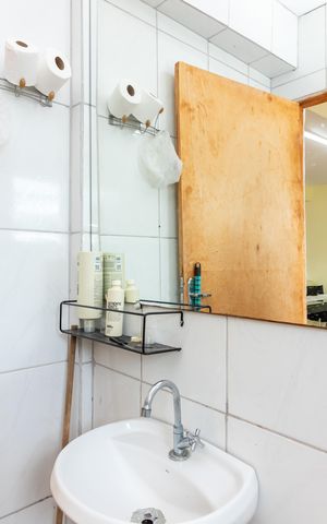 Casa para alugar com 398m², 5 quartos e 2 vagas Casa para alugar com 398m², 5 quartos e 2 vagasBanheiro 1