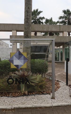 Apartamento à venda com 48m², 2 quartos e 1 vagaFachada e portaria
