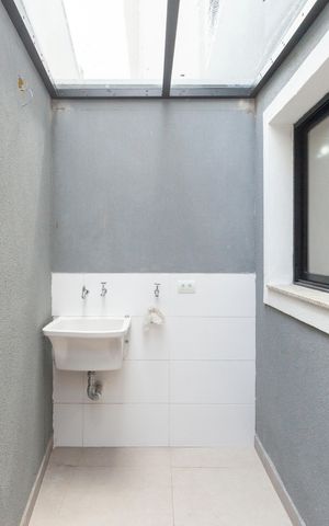 Casa à venda com 124m², 3 quartos e 2 vagasÁrea de Serviço
