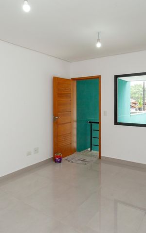 Casa à venda com 124m², 3 quartos e 2 vagasSala