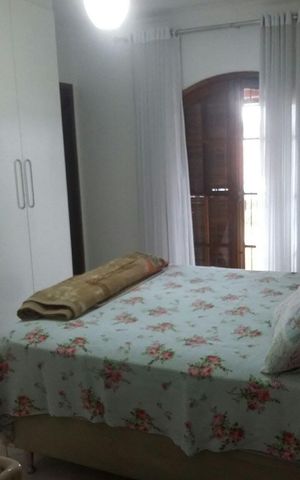 Casa à venda com 100m², 3 quartos e 1 vaga Casa à venda com 100m², 3 quartos e 1 vagaQuarto