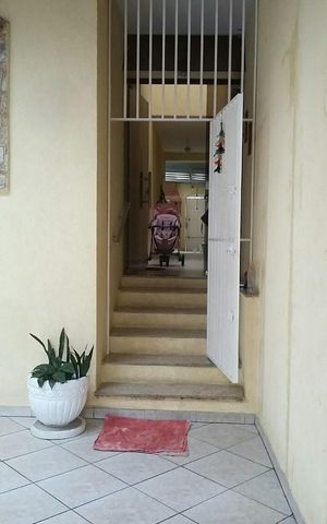 Casa à venda com 100m², 3 quartos e 1 vaga Casa à venda com 100m², 3 quartos e 1 vagaÁrea externa