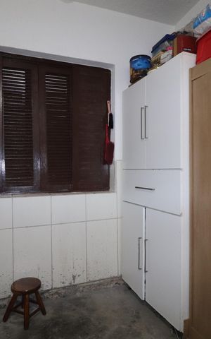 Casa à venda com 240m², 2 quartos e 2 vagasQuarto 3