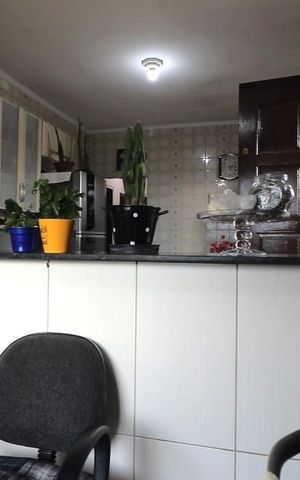 Casa à venda com 240m², 2 quartos e 2 vagas Casa à venda com 240m², 2 quartos e 2 vagasCozinha
