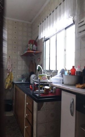 Casa à venda com 240m², 2 quartos e 2 vagas Casa à venda com 240m², 2 quartos e 2 vagasCozinha