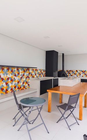 Apartamento para alugar com 32m², 2 quartos e sem vagaÁrea comum - Churrasqueira